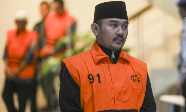 KPK Periksa Mantan Kajari Bekasi, Dugaan Suap Bupati Mulai Menyeret Aparat Penegak Hukum