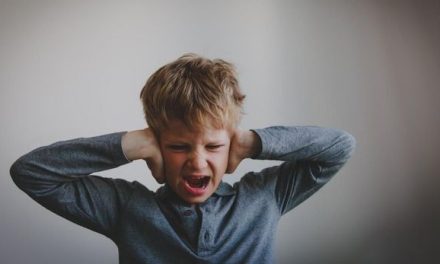 Mengelola Emosional Anak: Pendekatan Psikologis bagi Orangtua