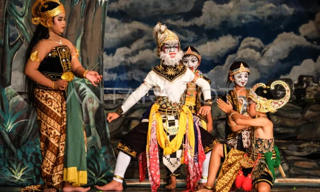 Fenomena Wayang Wong: Seni Klasik Jawa yang Kembali Viral dan Mendunia