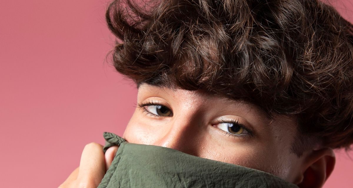 Bukan Fade atau Undercut, Ini Gaya Rambut Pria yang Kini Paling Diminati