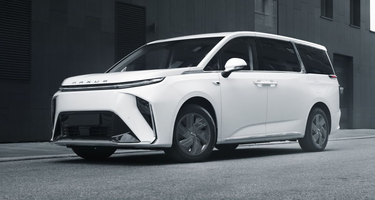 Fakta Mengejutkan Mudik 2026: Dari Mobil Listrik hingga Kecelakaan Tol Km 290