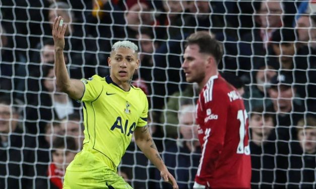 Drama Menit 90! Liverpool Gagal Menang, Tottenham Samakan Skor di Anfield
