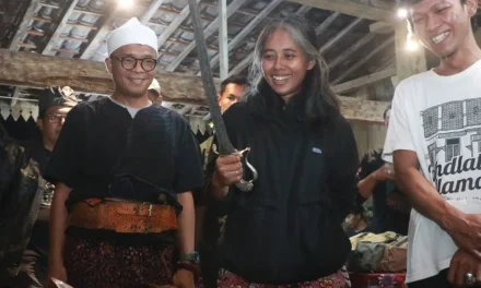 Luar Biasa! Keris Kembali Jadi Identitas Budaya di Tengah Era Digital