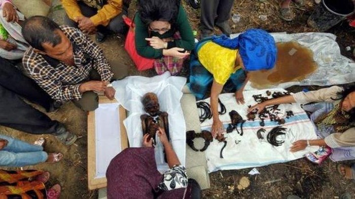 Viral! Ritual Menggali Tulang Leluhur dalam Tradisi Batak Mangokal Holi, Ini Maknanya