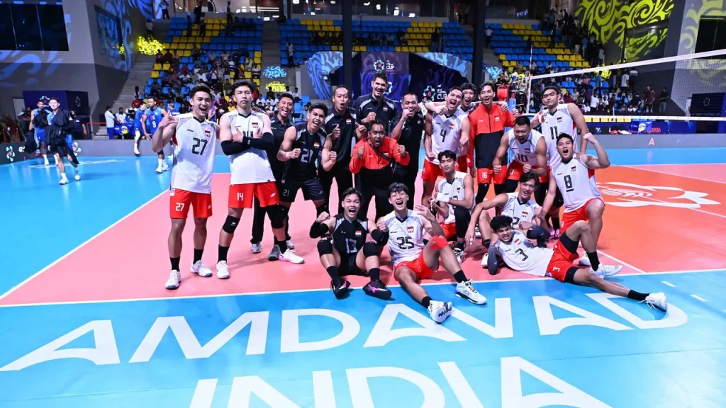 Selebrasi Timnas voli putra Indonesia usai mengalahkan Korea Selatan 3-0 dan meraih gelar juara AVC Men's Volleyball Cup 2026.