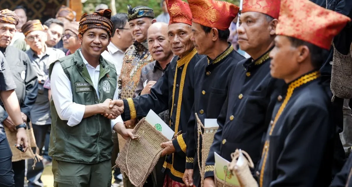 Pemerintah Percepat Penetapan Hutan Adat untuk Kurangi Konflik