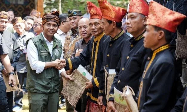 Pemerintah Percepat Penetapan Hutan Adat untuk Kurangi Konflik