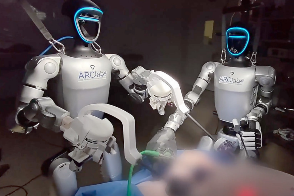 obot humanoid Unitree G1 membantu prosedur operasi invasif minimal menggunakan sistem teleoperasi yang dikendalikan ahli bedah.